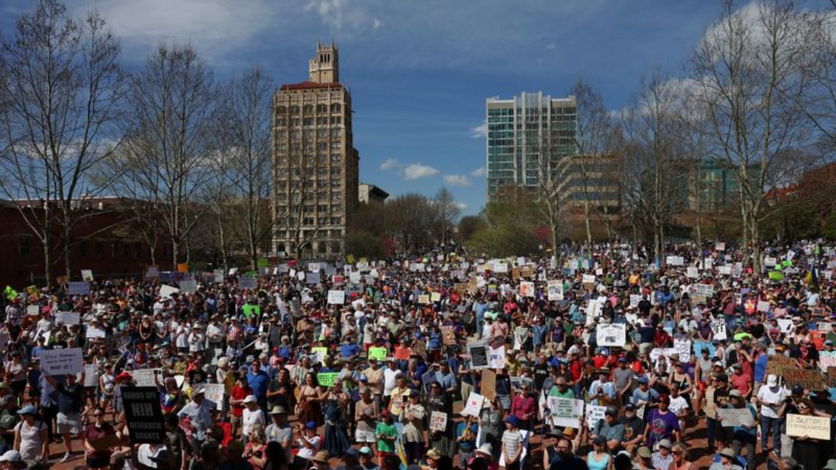 Manifestantes contra Trump se concentran en Washington y otras ciudades ...