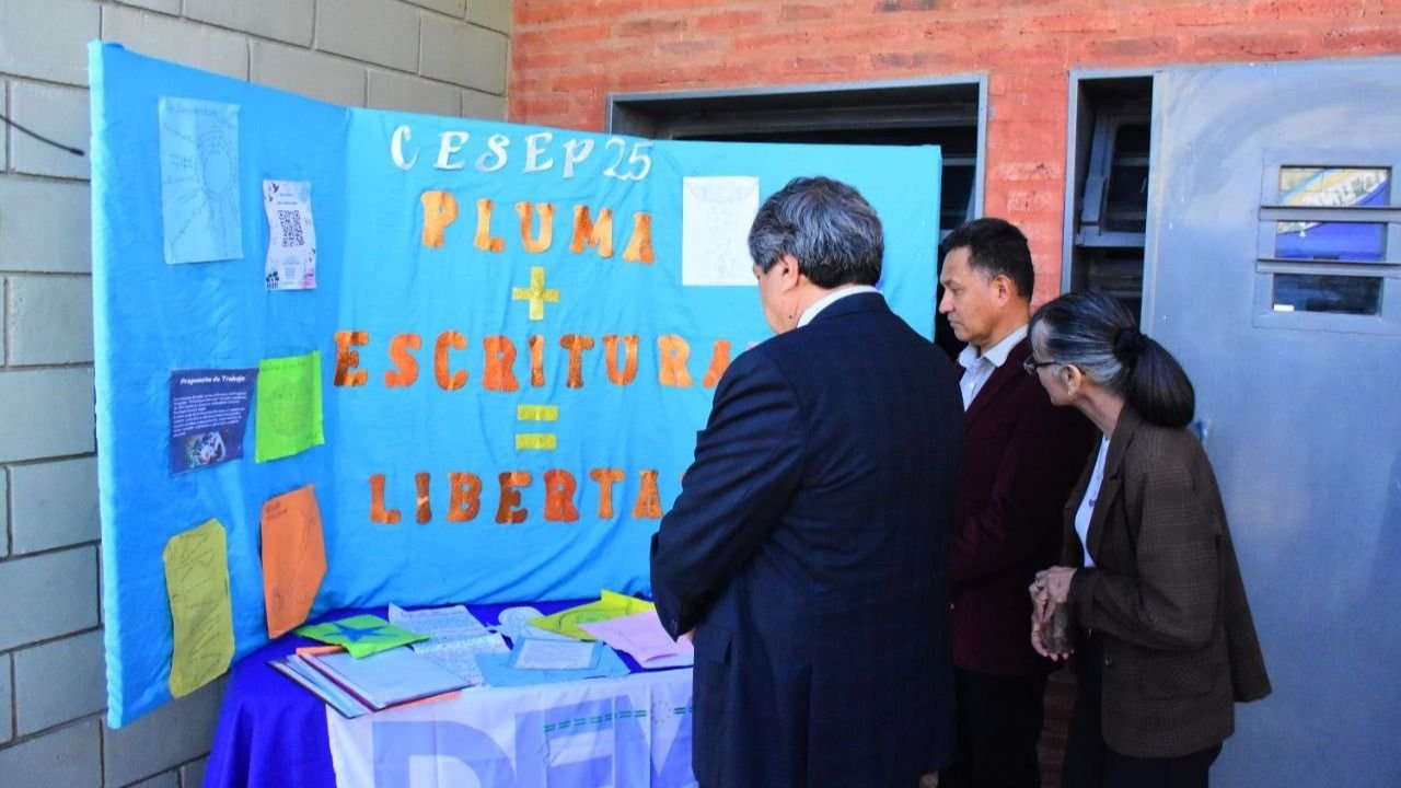 Iniciativa provincial: Formosa apuesta a la reinserción social y presentó un libro escrito por personas detenidas en cárceles