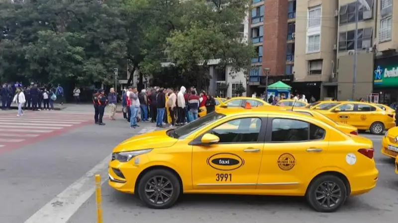 Uber: taxistas protestaron y exigen que la Municipalidad vaya a la Corte contra la aplicación