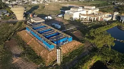 El Gobierno bonaerense inauguró la Planta Potabilizadora Patagonia en Bahía Blanca: "Nos estamos ocupando de la emergencia" El Gobierno bonaerense inauguró la Planta Potabilizadora Patagonia en Bahía Blanca: "Nos estamos ocupando de la emergencia"