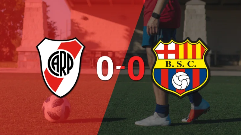 Sin muchas emociones, River Plate y Barcelona empataron 0-0