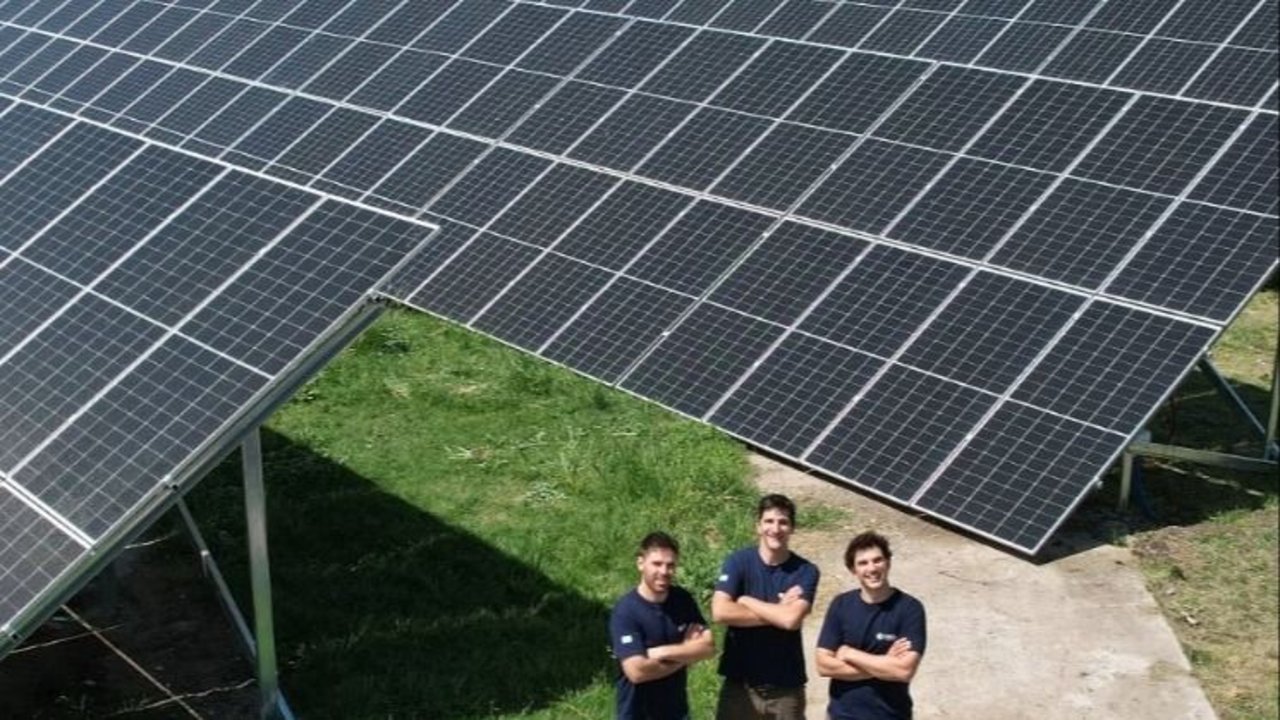 Neda Energy paneles solares sin energía eléctrica