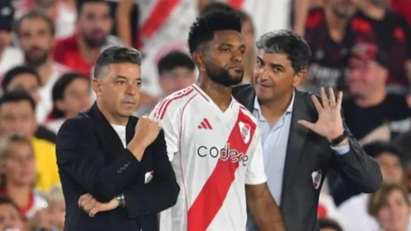 Borja no levanta cabeza en River y una leyenda colombiana destrozó a Gallardo