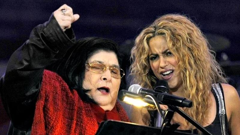 Mercedes Sosa y Shakira