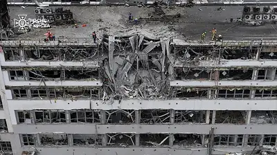 El ataque de drones rusos causa 12 heridos en dos ciudades ucranianas, según las autoridades El ataque de drones rusos causa 12 heridos en dos ciudades ucranianas, según las autoridades