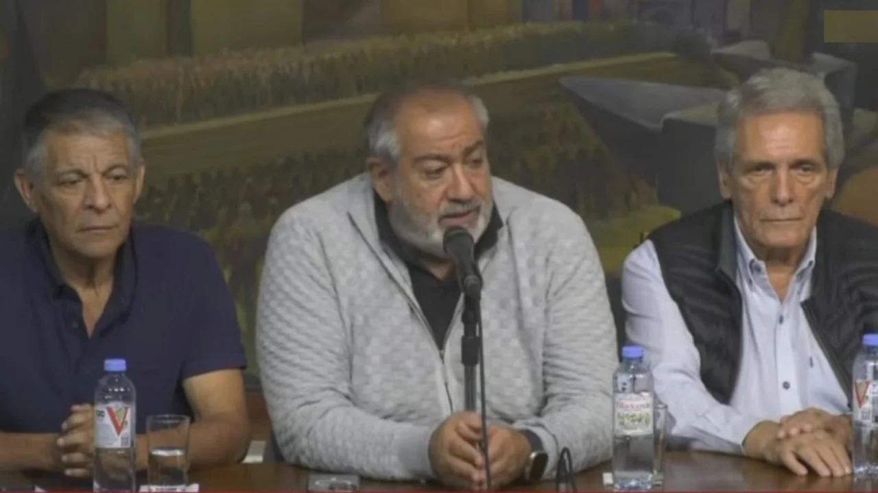 La CGT presentó un amparo contra el DNU del Gobierno que busca limitar las huelgas