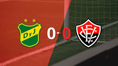 Sin goles, Defensa y Justicia y Vitória igualaron el partido Sin goles, Defensa y Justicia y Vitória igualaron el partido