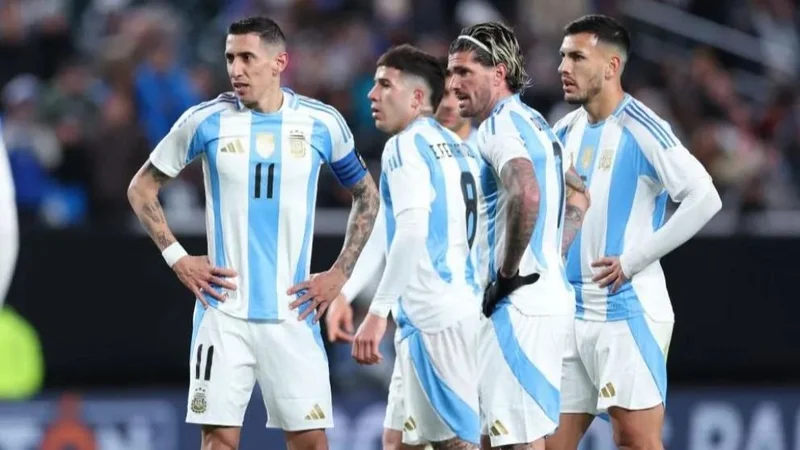 Selección Argentina, Ángel Di María, Leandro Paredes, Juventus, Apuestas Ilegales. 