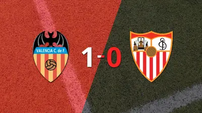 Valencia derrotó 1-0 a Sevilla Valencia derrotó 1-0 a Sevilla