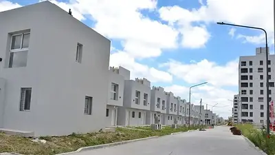 Desde PBA finalizarán 16 mil viviendas paralizadas por Nación: "Tenemos que darle respuesta a la gente" Desde PBA finalizarán 16 mil viviendas paralizadas por Nación: "Tenemos que darle respuesta a la gente"
