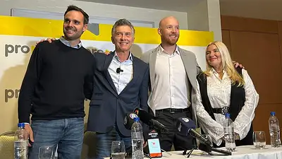 Macri festejó el fin del cepo que anunció el Gobierno: "Es el paso uno" Macri festejó el fin del cepo que anunció el Gobierno: "Es el paso uno"