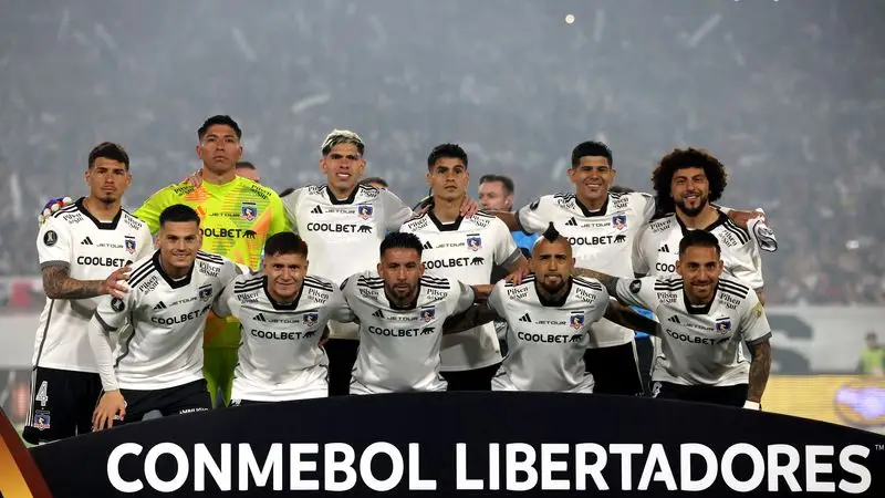 Conmebol suspende ingreso de aficionados en partidos de Colo Colo tras incidentes