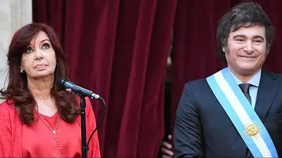 Cristina Kirchner destruyó a Milei por el levantamiento del cepo: "Soberbia y entrega" Cristina Kirchner destruyó a Milei por el levantamiento del cepo: "Soberbia y entrega"