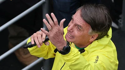 Bolsonaro podría necesitar una nueva cirugía tras ser hospitalizado en Brasil Bolsonaro podría necesitar una nueva cirugía tras ser hospitalizado en Brasil