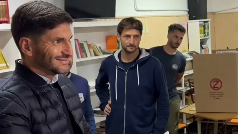 Con una baja participación, Pullaro encabeza el escrutinio, Granata segunda