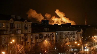 Ataques rusos provocan un incendio en una gasolinera y dejan varios heridos en Ucrania Ataques rusos provocan un incendio en una gasolinera y dejan varios heridos en Ucrania