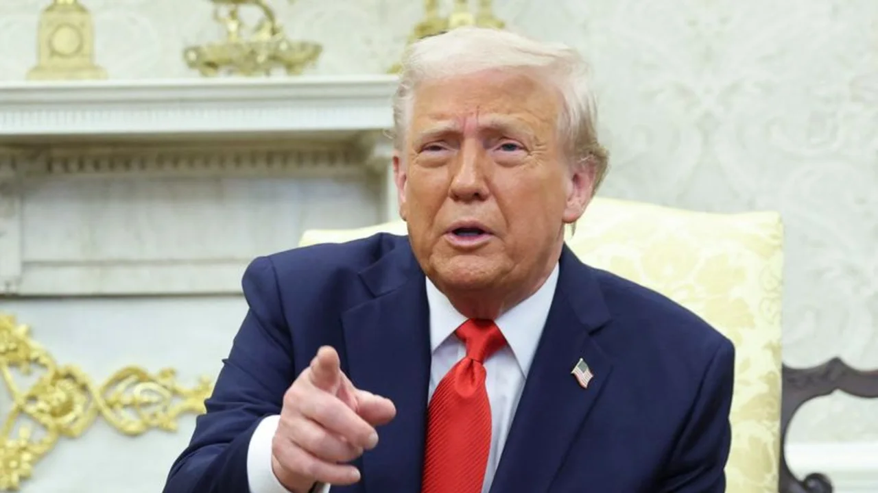 Trump quiere deportar a El Salvador a algunos ciudadanos de EEUU