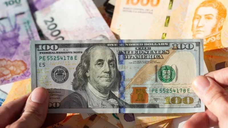 Dólar