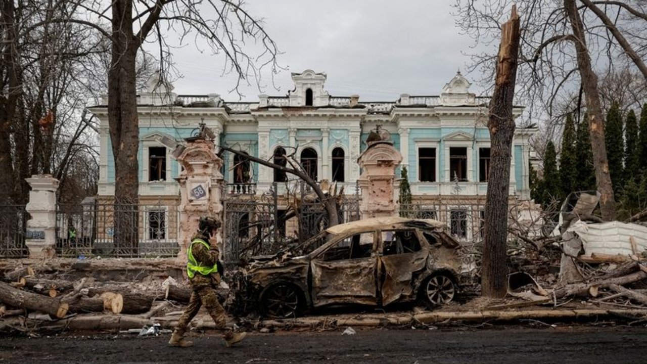 Rusia dice que no es fácil llegar a un acuerdo de paz con EEUU sobre Ucrania