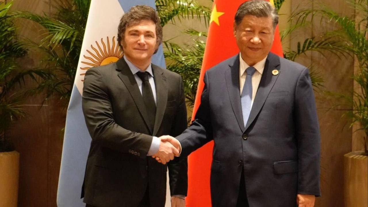 Relaciones carnales con EEUU, pero no exclusivas: tras recibir a Bessent, Milei ahora prepara un viaje a China