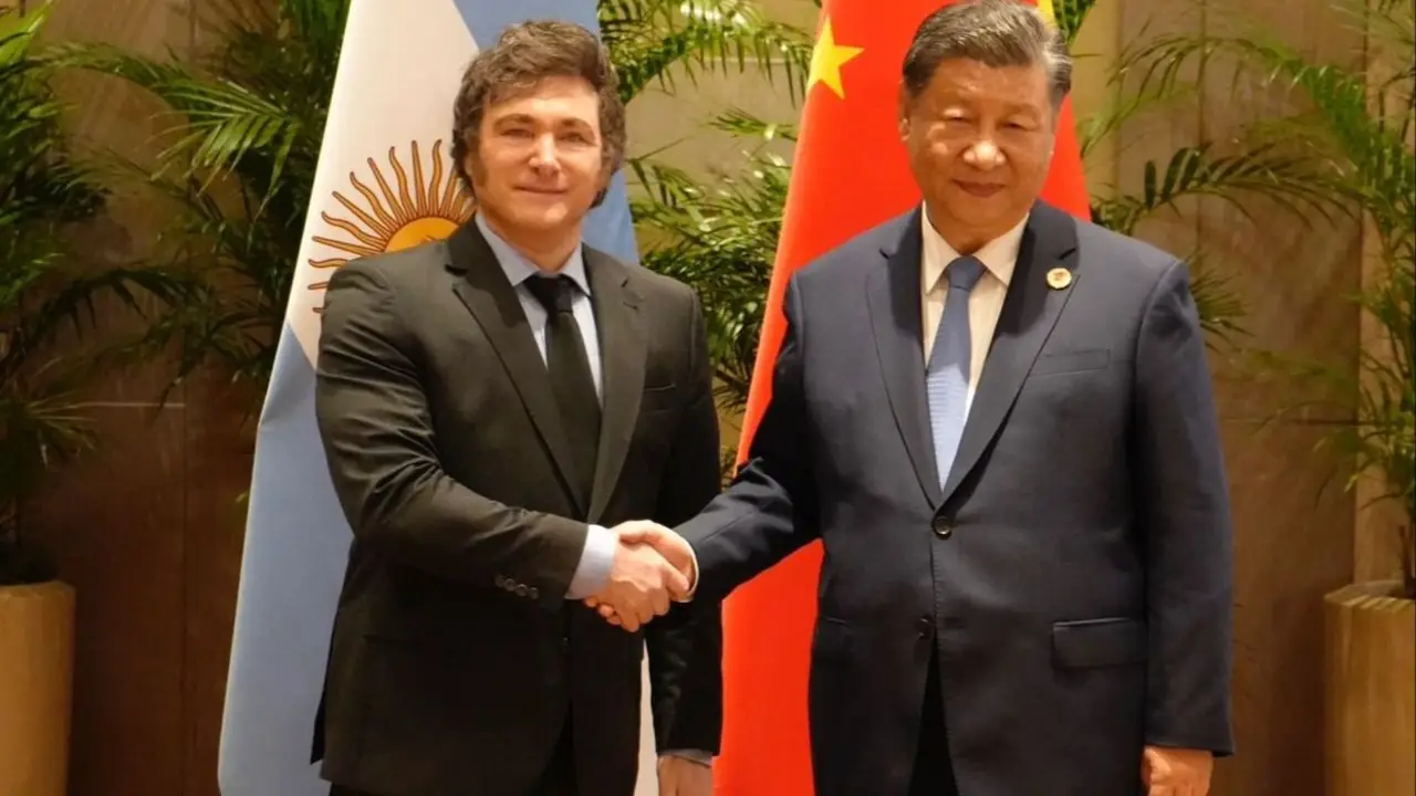 Relaciones carnales con EEUU, pero no exclusivas: tras recibir a Bessent, Milei ahora prepara un viaje a China