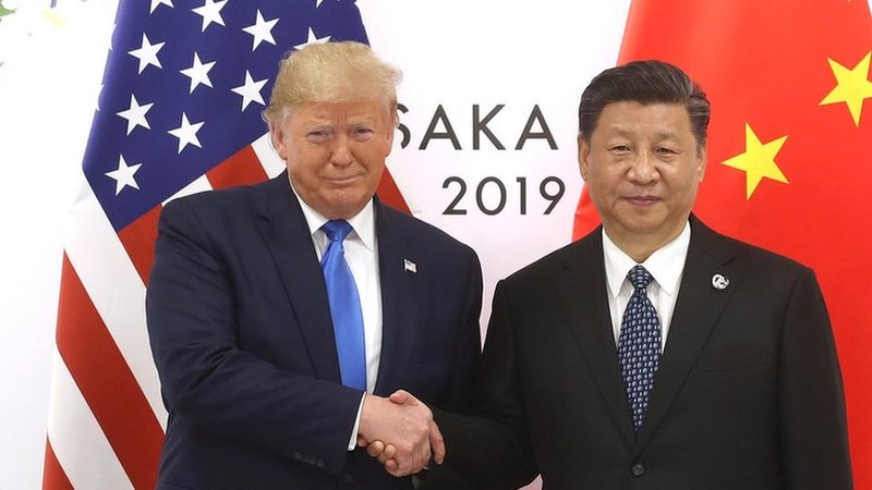 La guerra de Trump no para: aumentó hasta 245% los aranceles a China