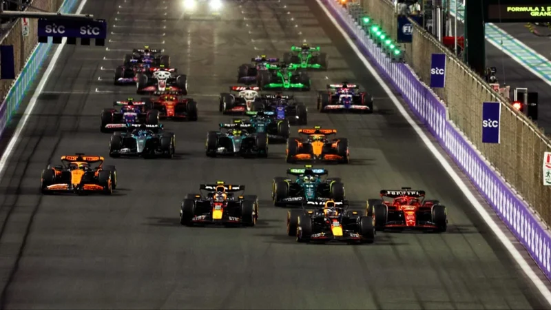 Largada del GP de Arabia Saudita.