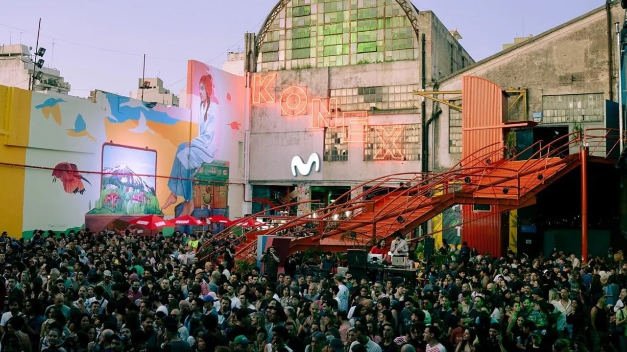 Konex.