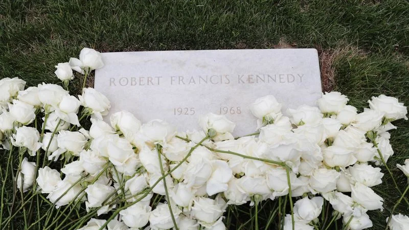 El gobierno de Trump publica archivos sobre el asesinato de Robert Kennedy