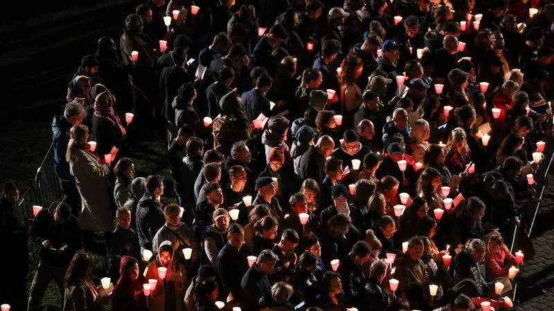 El papa Francisco, aún convaleciente, se salta la procesión anual del Viernes Santo en Roma