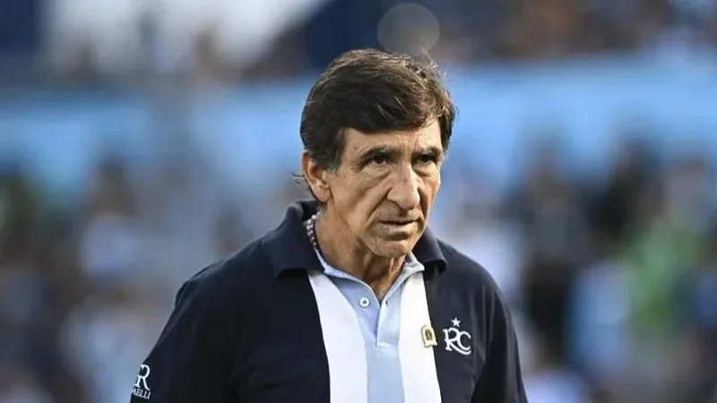 Sufre Costas: una figura de Racing se lesionó contra Central Córdoba y es baja para la Libertadores