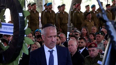 Jefe del espionaje israelí presenta duro alegato ante tribunal por intento de Netanyahu de cesarlo Jefe del espionaje israelí presenta duro alegato ante tribunal por intento de Netanyahu de cesarlo