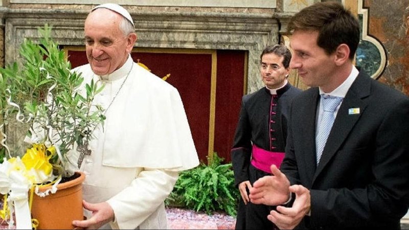 Lionel Messi le dio el último adiós al papa Francisco en Instagram.