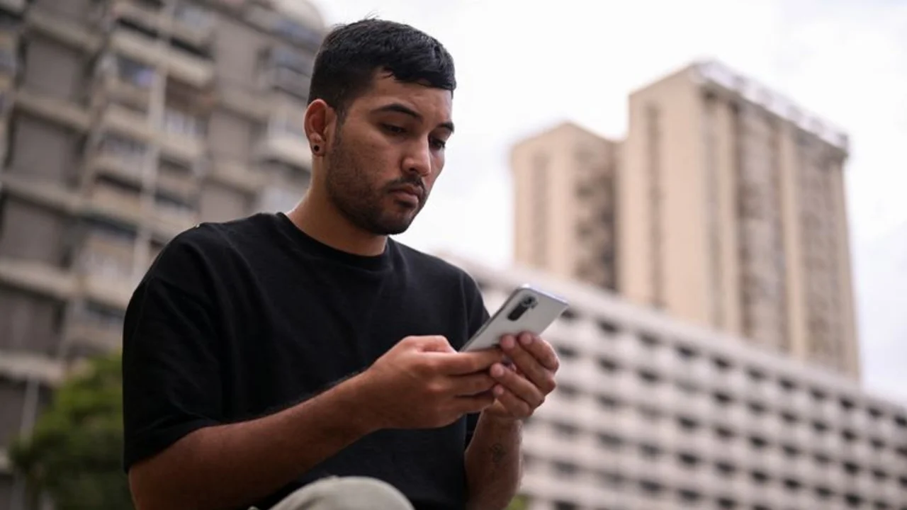 Joven venezolano teme por destino de su hermano detenido en EEUU, pese a medidas judiciales