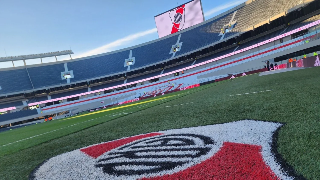 River, Estadio Monumental, cines, fútbol argentino