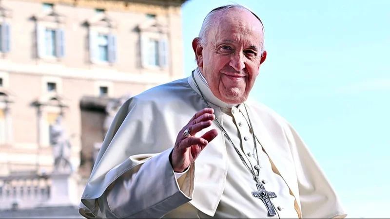 En la previa del cónclave, uno de los "papables" pide continuar el legado de Francisco