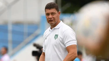Despidieron a Sebastián Battaglia de San Miguel: quién será el reemplazante del ex Boca