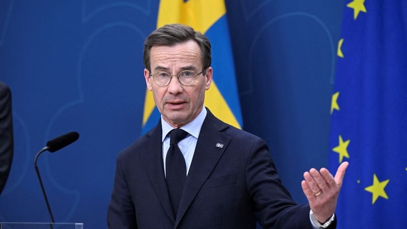 Suecia estudia la compra de vehículos de combate con Noruega, Lituania y Finlandia