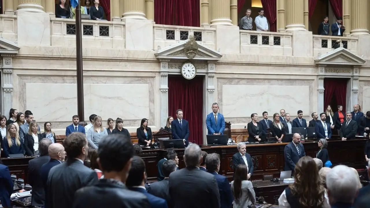 Tras el triunfo en CABA, LLA va por la oposición en Diputados y busca bajar la sesión