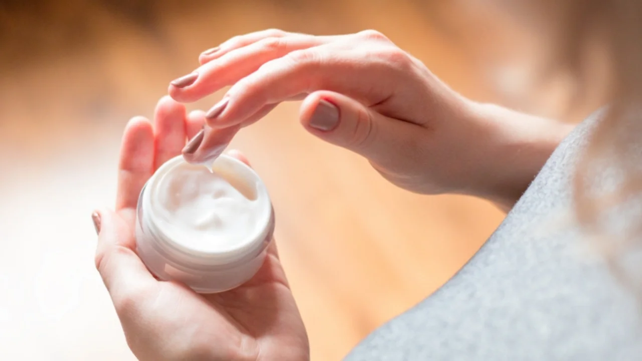 Alerta por cosméticos que podrían afectar la salud reproductiva