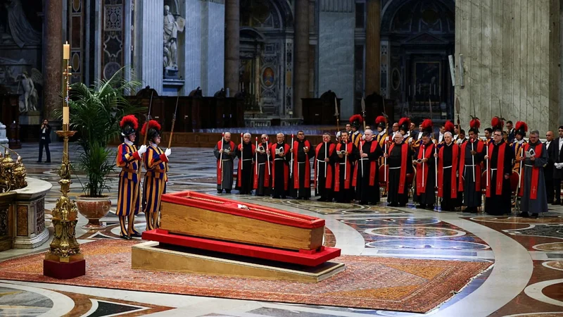el funeral tras la muerte del papa Francisco en el Vaticano