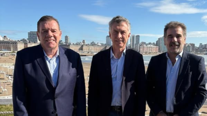 Stand by: las negociaciones bonaerenses entre PRO y LLA esperan a la CABA