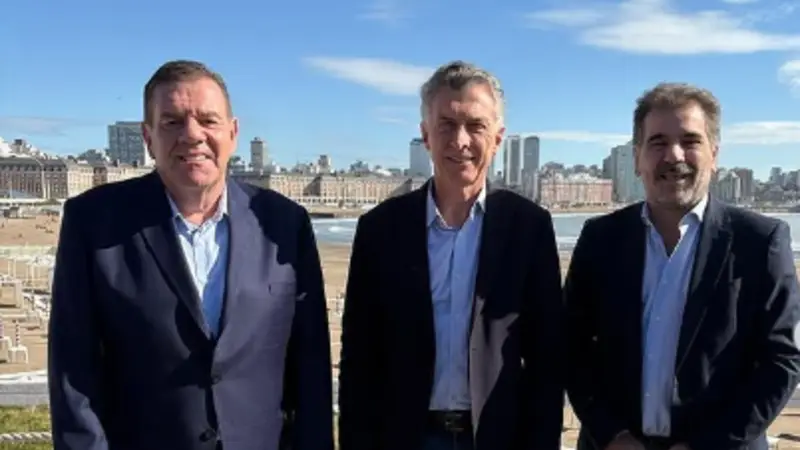 Stand by: las negociaciones bonaerenses entre PRO y LLA esperan a la CABA