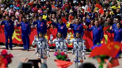 China lanza la misión Shenzhou-20 a la estación espacial china, según los medios estatales China lanza la misión Shenzhou-20 a la estación espacial china, según los medios estatales