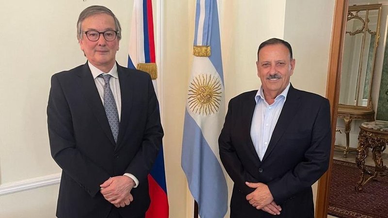 Quintela firmó su primer acuerdo en Rusia con el objetivo de fortalecer la cooperación bilateral y fomentar vínculos económicos