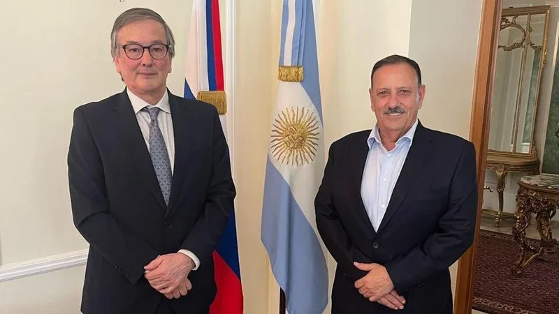 Quintela firmó su primer acuerdo en Rusia con el objetivo de fortalecer la cooperación bilateral y fomentar vínculos económicos