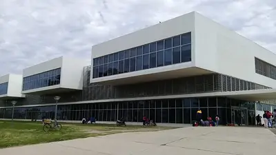 Una mujer murió tras dar a luz en el Hospital Iturraspe y la familia denuncia mala praxis: "No te cuidaron" Una mujer murió tras dar a luz en el Hospital Iturraspe y la familia denuncia mala praxis: "No te cuidaron"