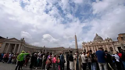 Más de 90.000 personas ya le dieron el último adiós al papa Francisco Más de 90.000 personas ya le dieron el último adiós al papa Francisco