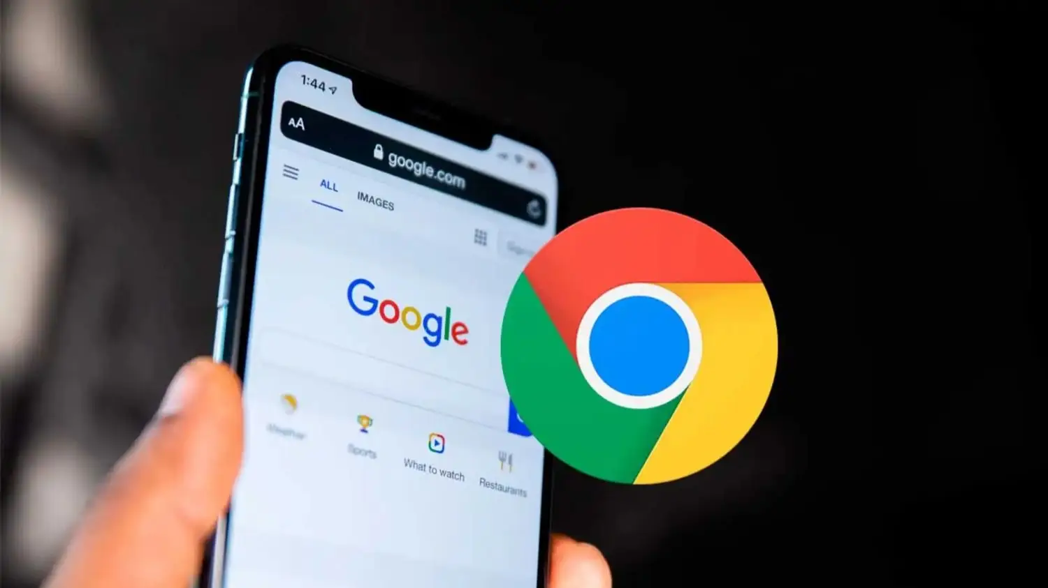 Logo de Google Chrome sobre un celular