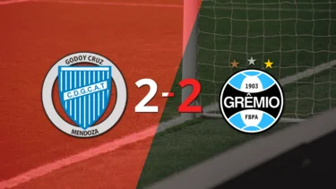 Godoy Cruz empató 2-2 contra Grêmio sobre el final del partido